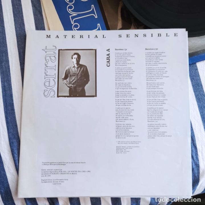 Discos de vinilo: Antiguo Vinilo/LP Joan Manuel Serrat, Material Sensible. - Foto 16