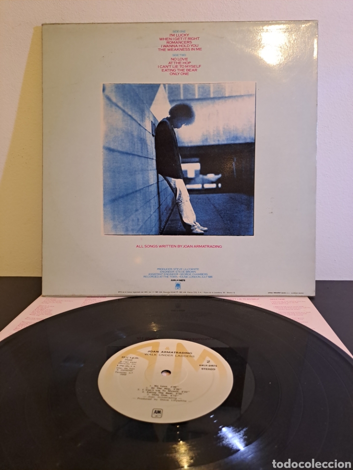 Discos de vinilo: *Joan Armatrading&nbsp;&ndash;&nbsp;Walk Under Ladders. LX1.3 - Foto 2