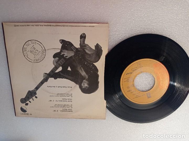 Discos de vinilo: Single Kate Bush &ndash; Babooshka 1980 - Foto 3