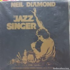 Discos de vinilo: NEIL DIAMOND - THE JAZZ SINGER - DISCO LP - BANDA SONORA - CBS 1980 - FUNDA INTERIOR ORIGINAL. Lote 355484940