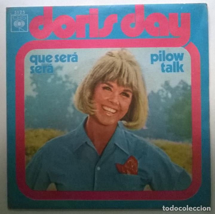 Discos de vinilo: Doris Day. Qu&eacute; ser&aacute; ser&aacute;/ Pilow talk. CBS, Spain 1970 single - Foto 1