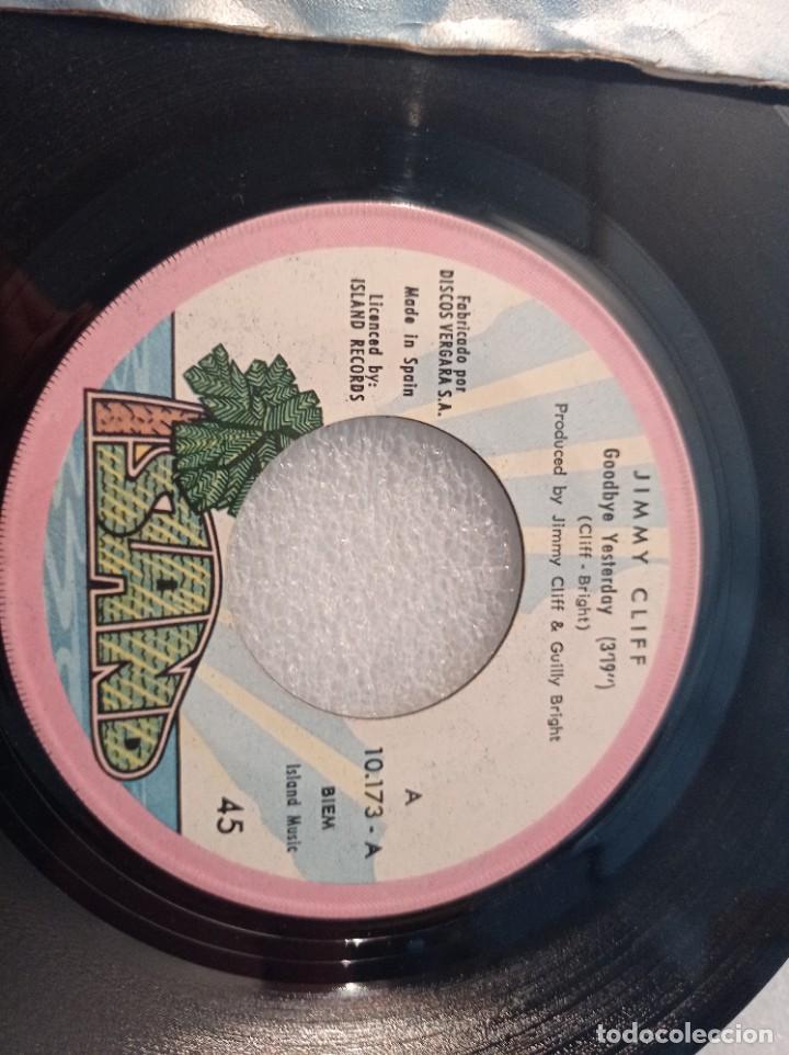 Discos de vinilo: Single Jimmy Cliff &ndash; Goodbye Yesterday / Lets Seize The Time - Foto 3