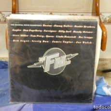 Disques de vinyle: BOXX173 DOBLE LP BSO DE LA PELI FM: ORGIA DEL AOR Y ROCK AMERICANO BUEN ESTADO GENERAL. Lote 355938690