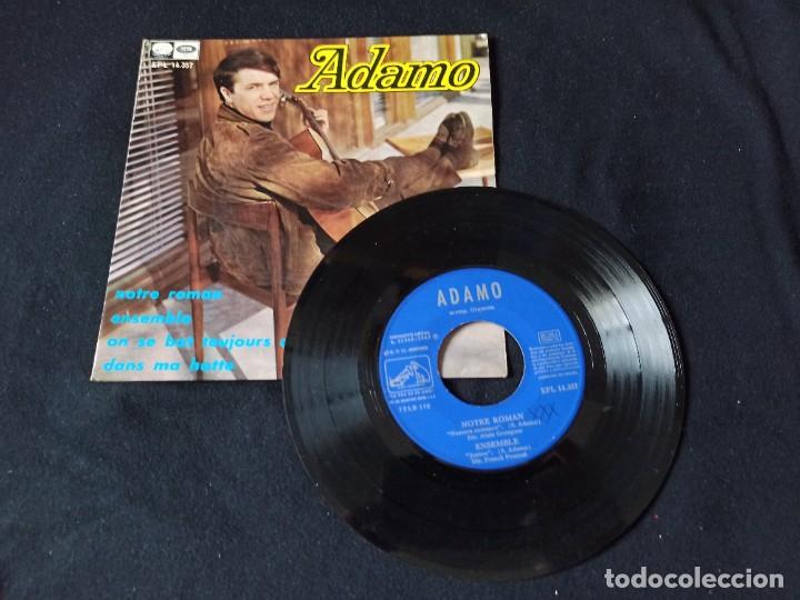 Discos de vinilo: ADAMO 5 SINGLES - Foto 7