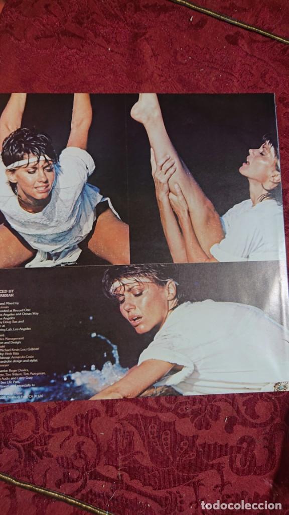 Discos de vinilo: DISCO VINILO - OLIVIA NEWTON - JOHN - PHYSICAL - EMI - 1981 - - Foto 6