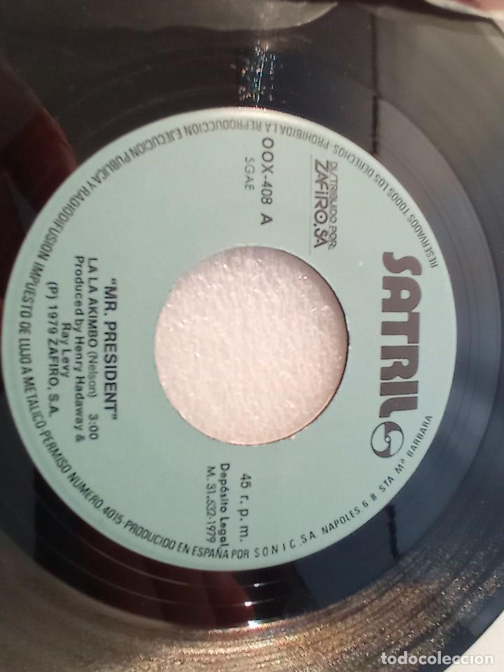 Discos de vinilo: Single MR. PRESIDENT / LA LA AKIMBO 1979 - Foto 2