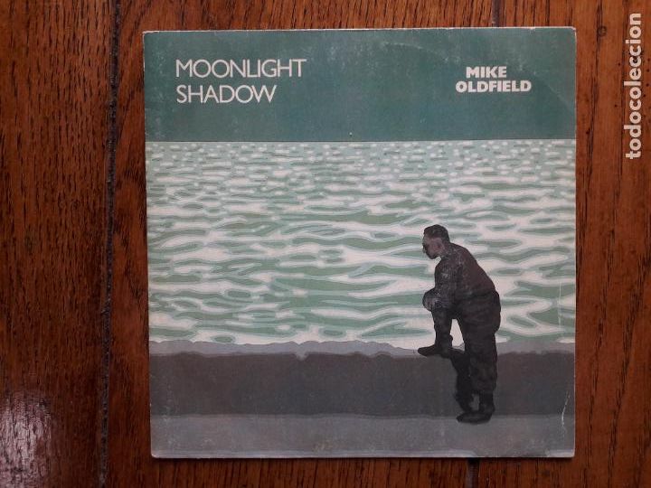 Discos de vinilo: Mike Oldfield - moonlight shadow + rite of man - Foto 1