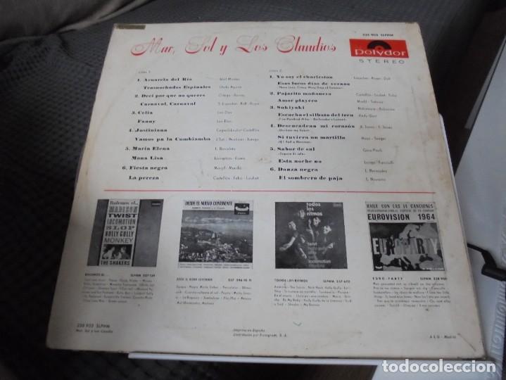 Discos de vinilo: MAR, SOL Y LOS CLAUDIOS. LP VINILO CON 12 PIEZAS. - Foto 2