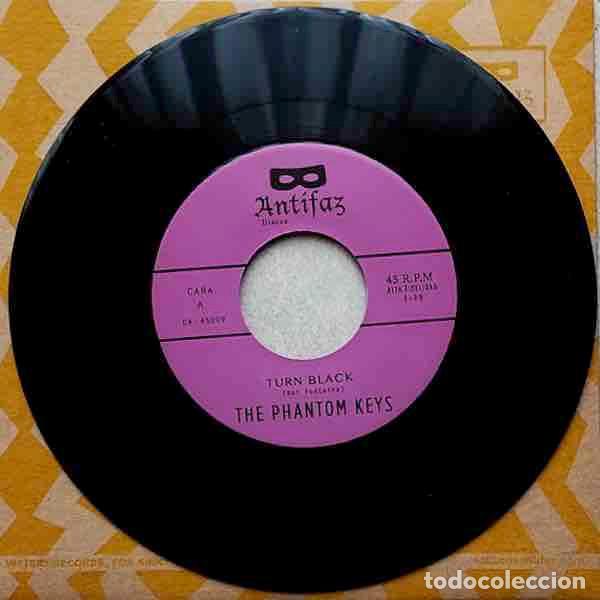 Discos de vinilo: THE PHANTOM KEYS Turn Black (7&rdquo;) - Foto 1