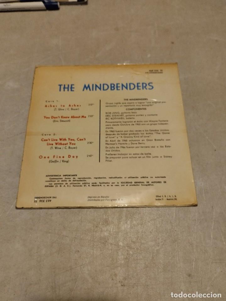Discos de vinilo: The Mindbenders EP Ashes to Ashes +3 Esp.1966 - Foto 2