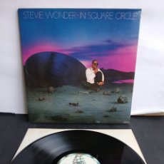 Discos de vinilo: *STEVIE WONDER. IN SQUARE CIRCLE. MOTOWN. 1985. LX1.5