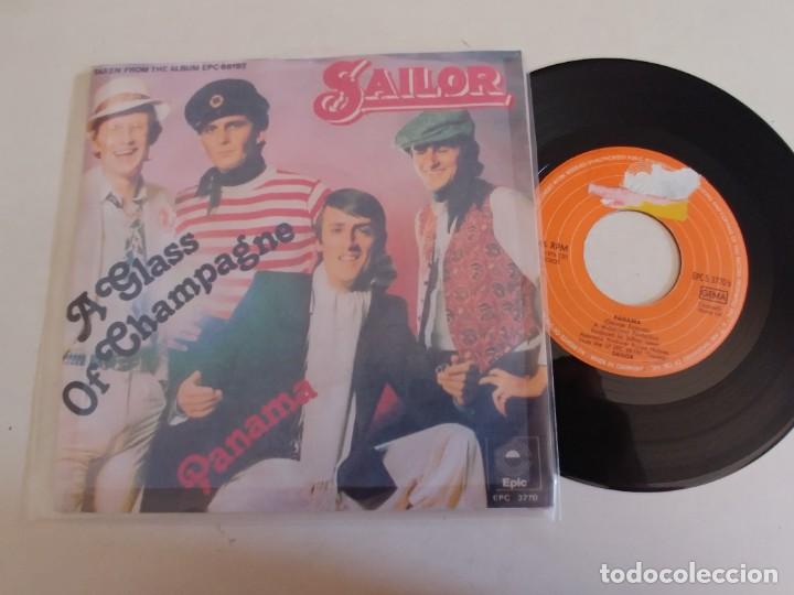Vinyl-Schallplatten: SAILOR-SINGLE A GLASS OF CHAMPAGNE