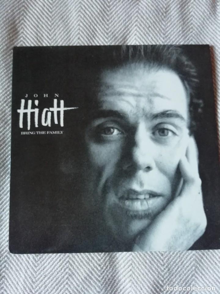 Discos de vinilo: John Hiatt - Foto 1
