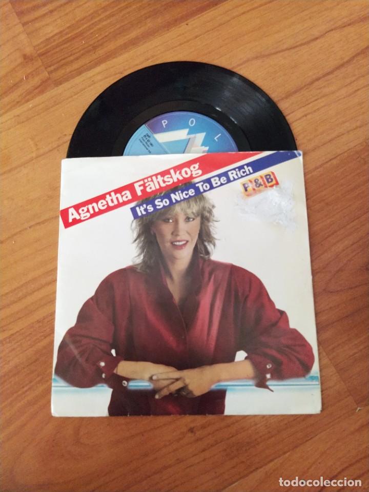 Discos de vinilo: Agnetha F&auml;ltskog &lrm;&ndash; Its So Nice To Be Rich / single -ABBA ,1983 Polar - Foto 1