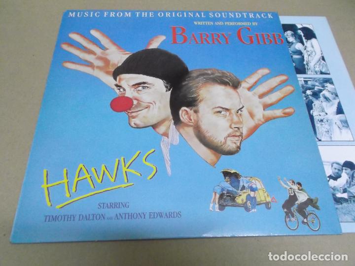 Discos de vinilo: HAWKS (LP) BARRY GIBB A&Ntilde;O &ndash; 1988 &ndash; ENCARTE CON CREDITOS