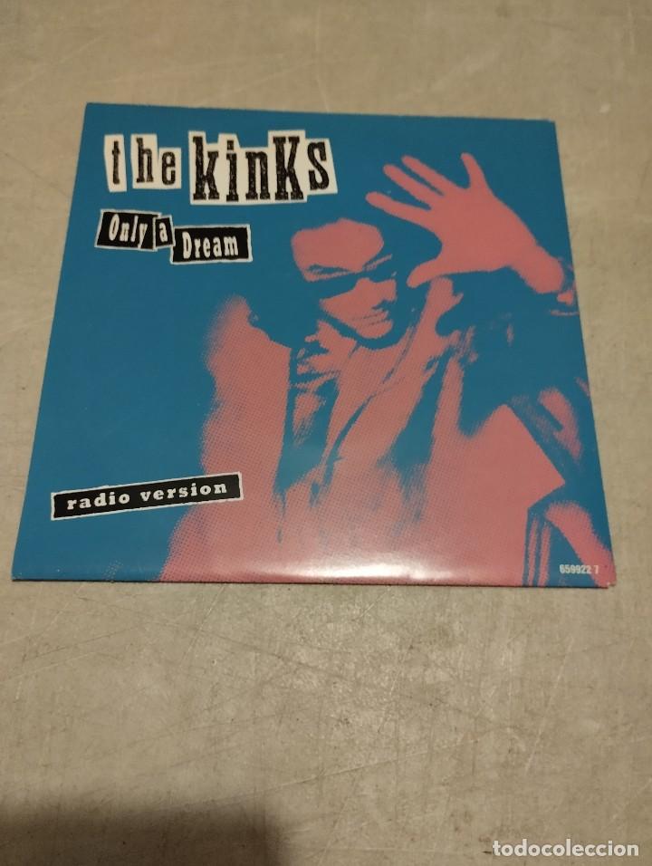 Discos de vinilo: The Kinks Only a Dream Radio Version Single NL.1993 - Foto 1