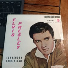 Discos de vinilo: ELVIS PRESLEY SURRENDER LONELY MAN SINGLE SPAIN 1961 RCA RARA EDICIÓN. Lote 360600970