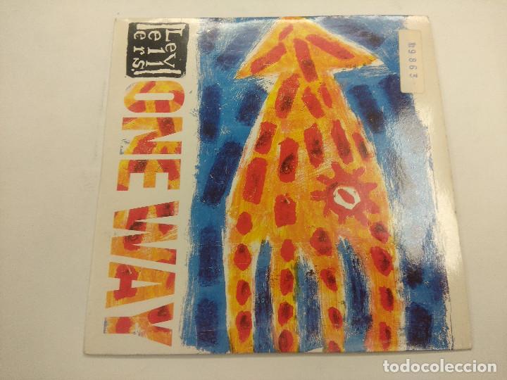 Discos de vinilo: THE LEVELLERS/ONE WAY/SINGLE. - Foto 1