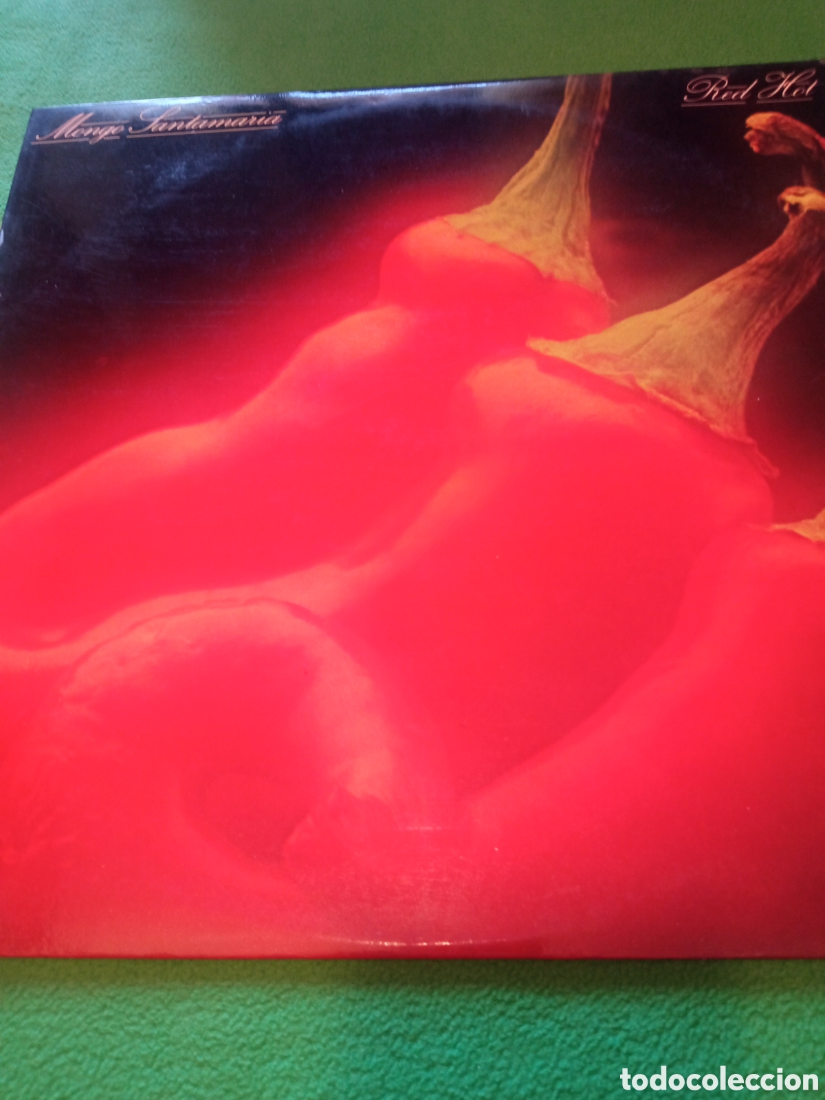 Discos de vinilo: Mongo Santamar&iacute;a - Red Hot. - Foto 1