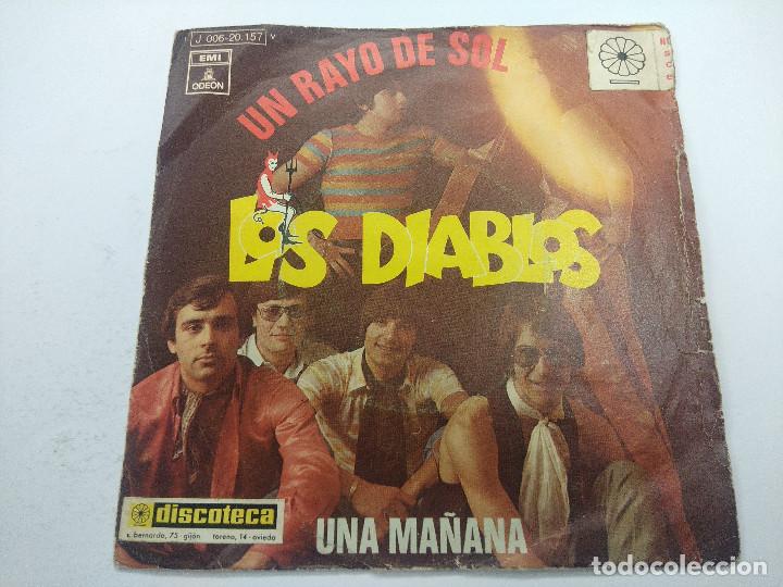 Discos de vinilo: LOS DIABLOS/UN RAYO DE SOL/SINGLE. - Foto 1