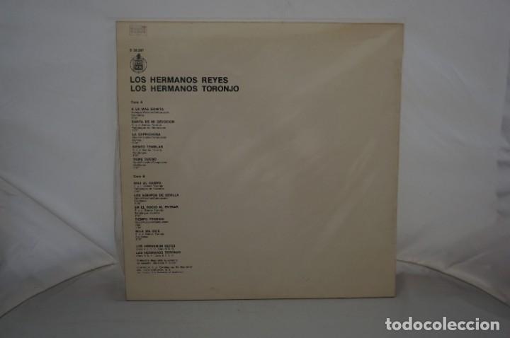 Discos de vinilo: Vinilo LP - LOS HERMANOS REYES / LOS HERMANOS TORONJO - Foto 3