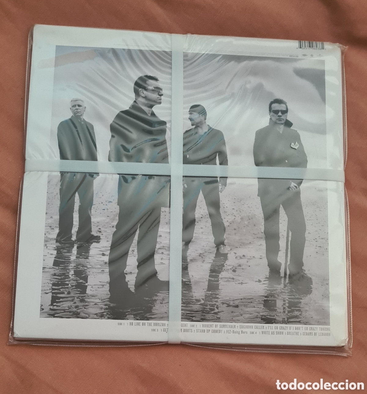 Discos de vinilo: Vinilo U2 edici&oacute;n especial precintado,sin abrir. - Foto 2