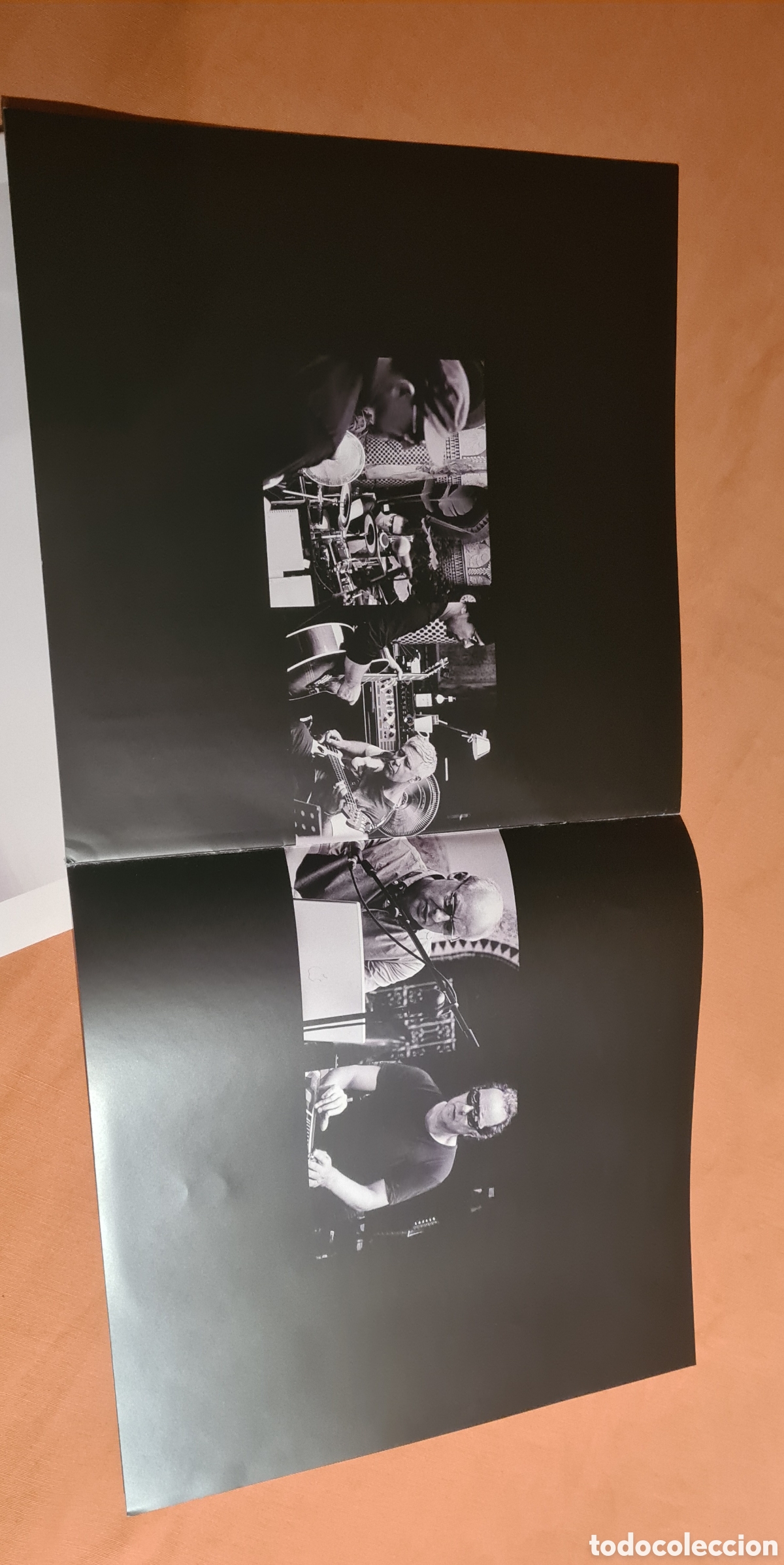 Discos de vinilo: Vinilo U2 edici&oacute;n especial precintado,sin abrir. - Foto 15