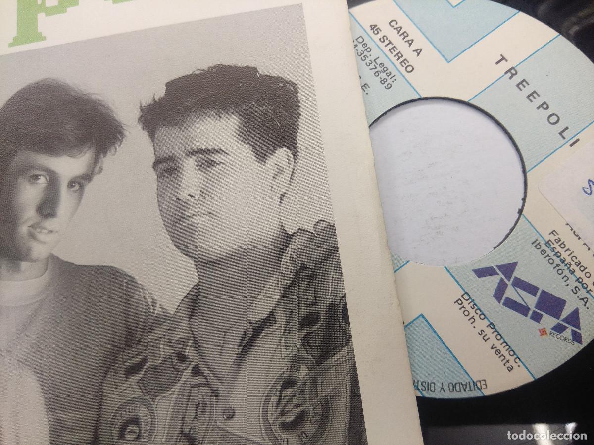 Discos de vinilo: TREEPOLI/A LA LUZ DE ESE BAR/SINGLE PROMOCIONAL. - Foto 2