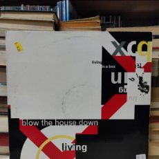 Discos de vinilo: LIVING IN A BOX – BLOW THE HOUSE DOWN
