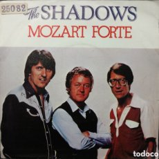 Discos de vinilo: THE SHADOWS - MOZART FORTE (7”). Lote 365153436