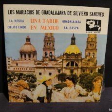 Discos de vinilo: LOS MARIACHIS DE GUADALAJARA DE SILVERIO SANCHES - EDITA BARKLAY 1963. Lote 365879776