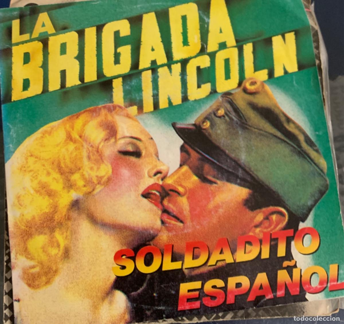 Disques de vinyle: La brigada Lincoln Soldadito Espa&ntilde;ol