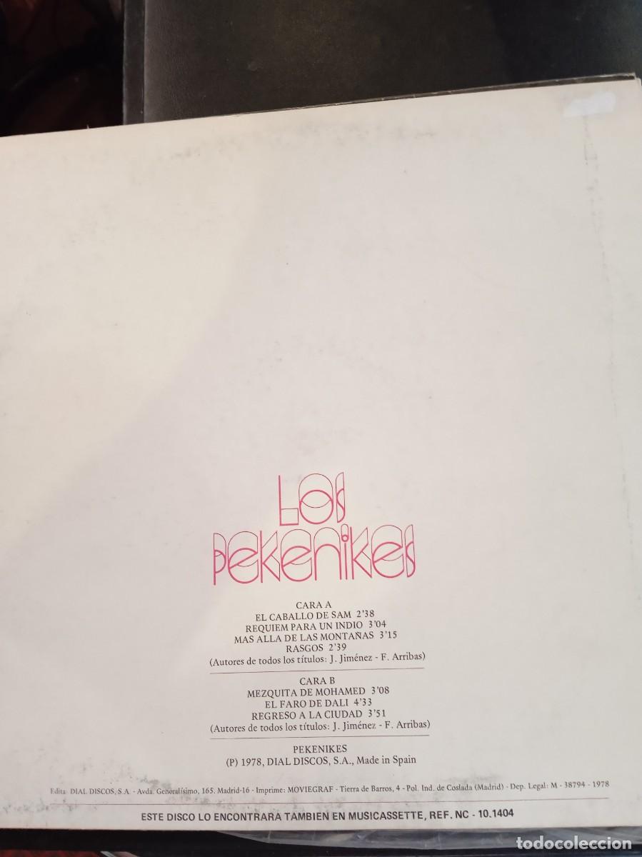 Discos de vinilo: LOS PEKENIKES- LO NUEVO DE. LP - Foto 2