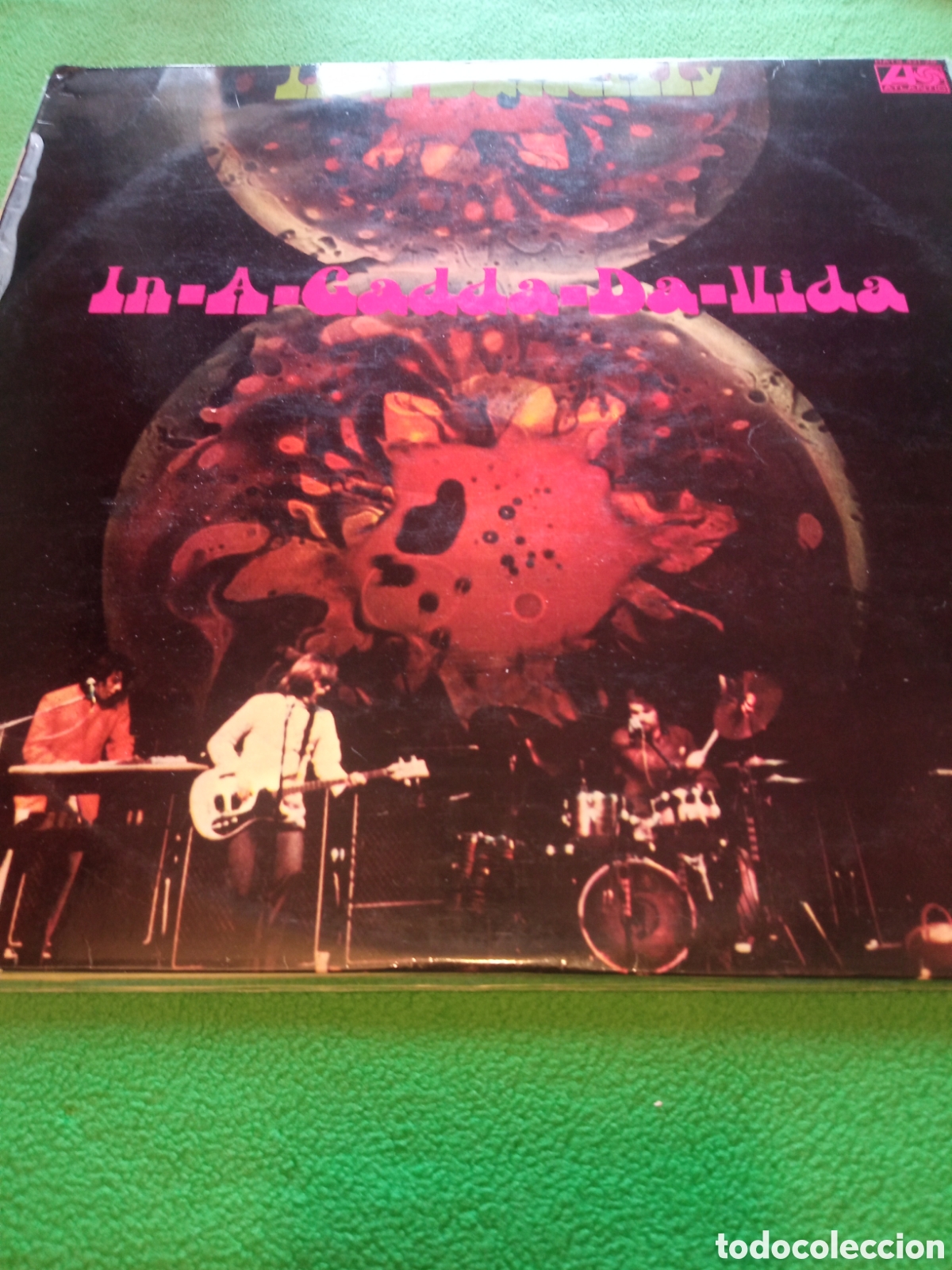 Discos de vinilo: Iron butterfly - In-a-gadda-da-vida - Foto 1