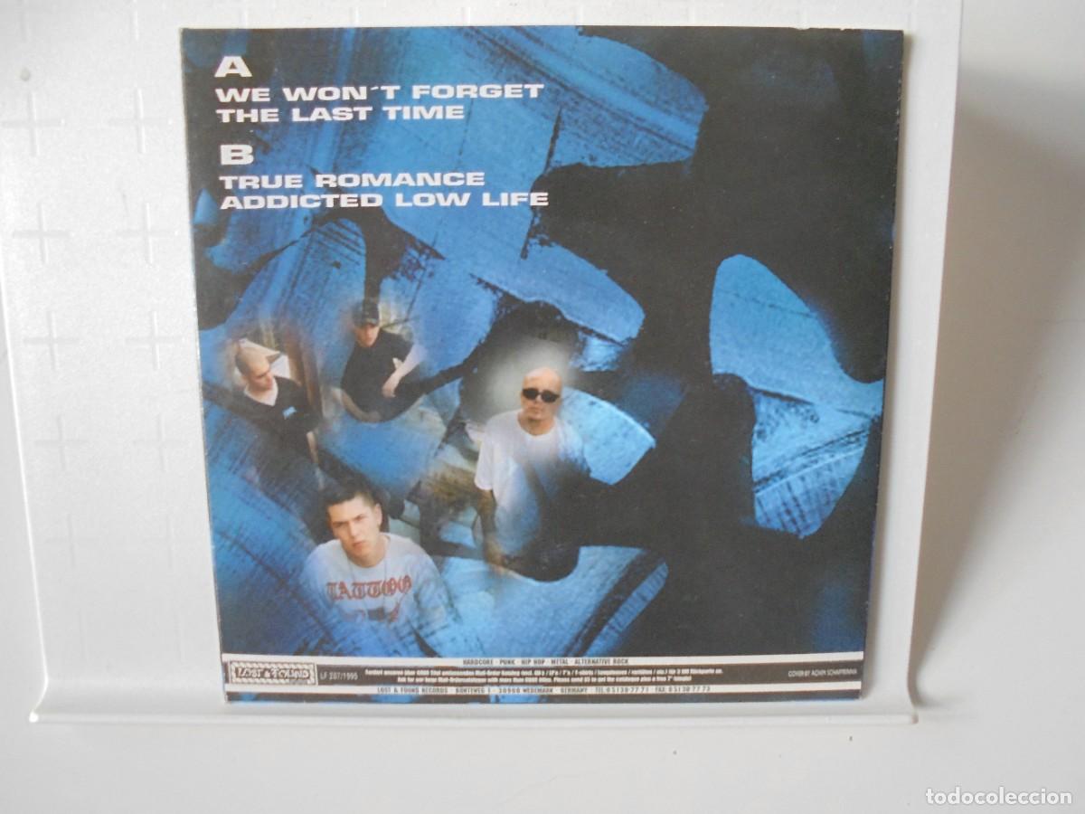 Discos de vinilo: BACKFIRE. WHO TOLD YOU LIFE IS EASY? SINGLE DE VINILO BLANCO. - Foto 2