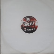 Discos de vinilo: AC SLATER – THE PITCHED UP EP SELLO:KAOTIK RECORDS – KTK002 FORMATO: VINILO, 12”, EP PAÍS:UK UB