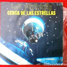 Discos de vinilo: * LOS PEKENIKES (SINGLE 1968) CERCA DE LAS ESTRELLAS - SOÑAR NO CUESTA NADA