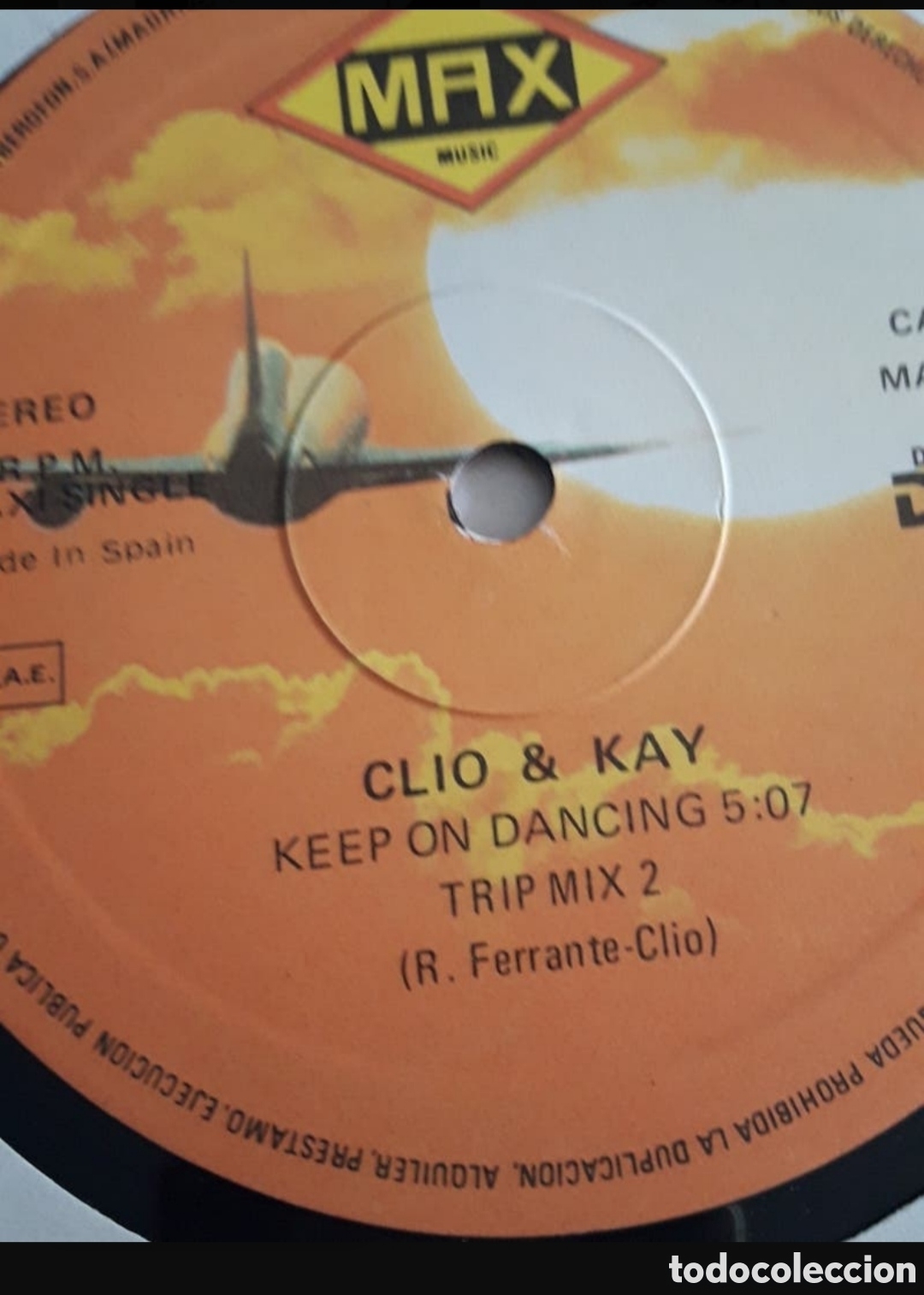Discos de vinilo: Maxi single Clio & Kay.&nbsp;Keep On Dancing (Remix 89) - Foto 4