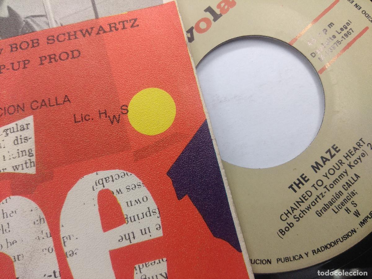 Discos de vinilo: THE MAZE/CHAINED TO YOUR HEART/SINGLE. - Foto 2