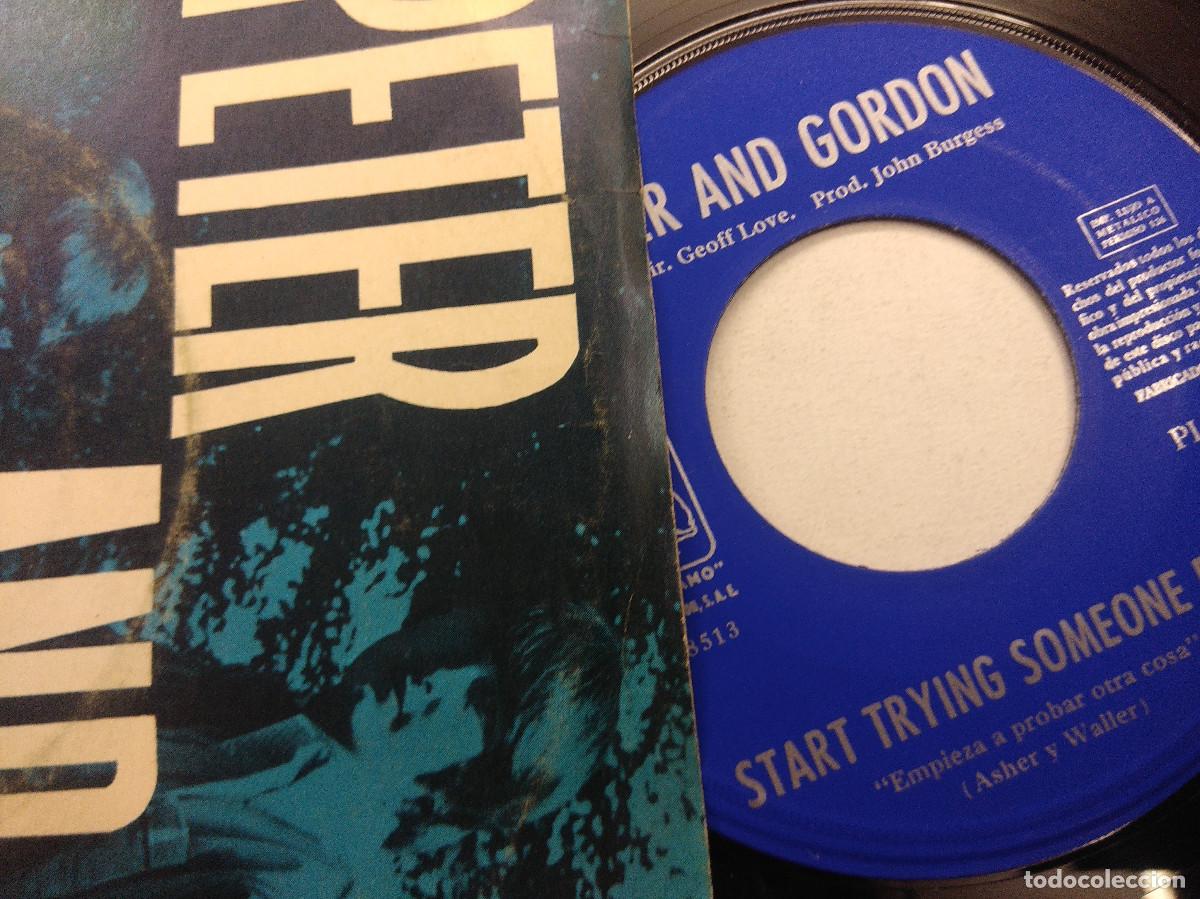 Discos de vinilo: PETER AND GORDON/SUNDAY FOR TEA/SINGLE. - Foto 2