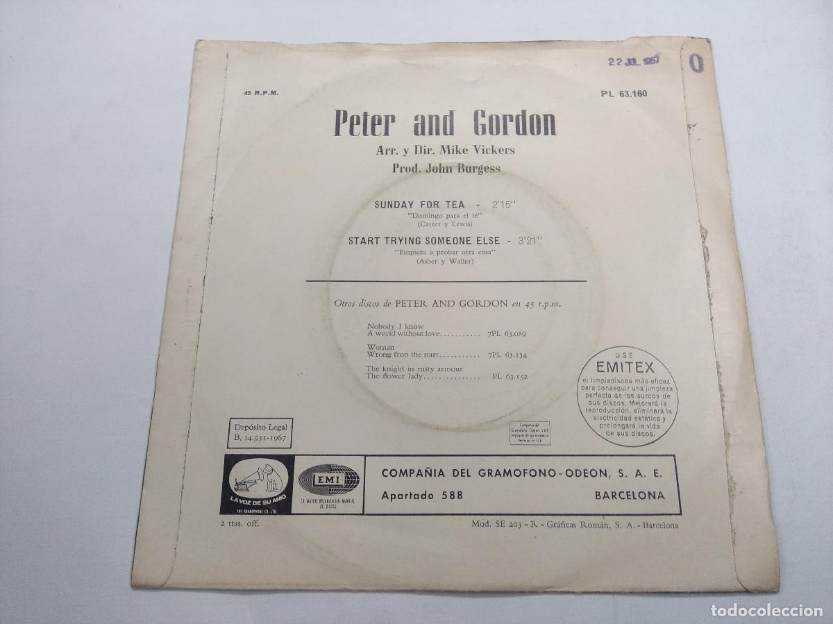 Discos de vinilo: PETER AND GORDON/SUNDAY FOR TEA/SINGLE. - Foto 3