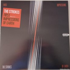 Discos de vinilo: THE STROKES...FIRST IMPRESSIONS OF EARTH. (RCA 2006) EUROPE. INDIE ROCK