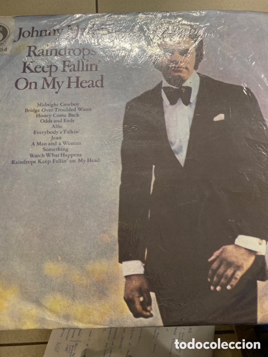 Discos de vinilo: Johnny Mathis -Raindrops keep fallin on my head LP raro Taiwan - Foto 1