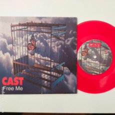 Discos de vinilo: CAST- FREE ME- UK SINGLE 1997- RED VINYL- COMO NUEVO.. Lote 373651394