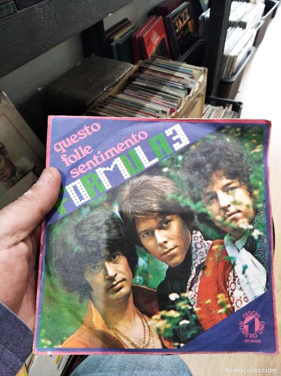 Discos de vinilo: SINGLE FORMULA 3 QUESTI FOLLE SENTIMENTO BUEN ESTADO - Foto 1