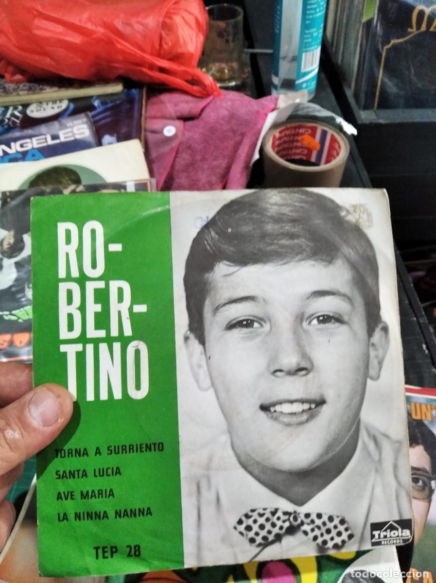 Discos de vinilo: EP ROBERTINO TORNA A SURRIENTO BUEN ESTADO - Foto 1