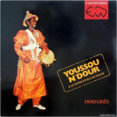 Discos de vinilo: YOUSSOU N'DOUR & LE SUPER ETOILE DE DAKAR ‎– IMMIGRÉS - LP SPAIN 1988 - VIRGIN ‎E-209 268. Lote 374527804