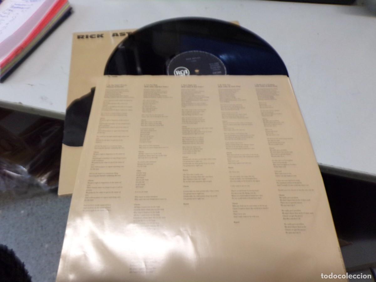 Discos de vinilo: rick astley , free - Foto 2