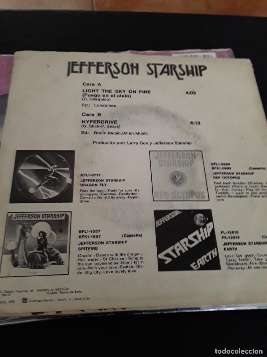 Discos de vinilo: Jefferson Starship &lrm;&ndash; Light The Sky On Fire - simple 7 - Foto 2
