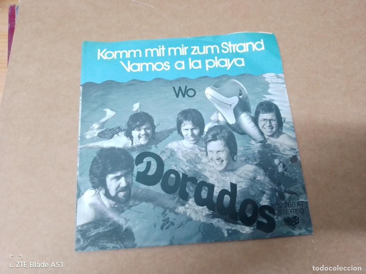 Discos de vinilo: SINGLE DORADOS VAMOS A LA PLAYA CANTADA EN ALEMAN - Foto 1